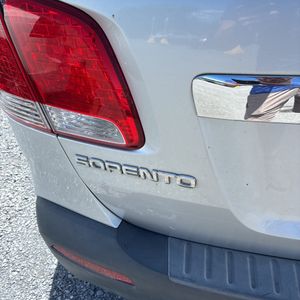 صورة مصغرة 23 لـ 2011 KIA SORENTO LX