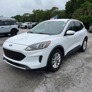 FORD ESCAPE SE - 1