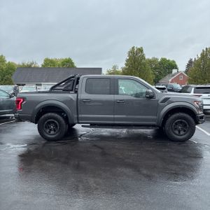 FORD F-150 RAPTOR - 10