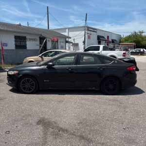 FORD FUSION HYBRID SE - 3