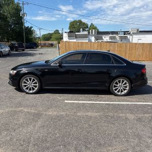 AUDI A4 2.0T PREMIUM - 3