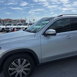 صورة 2 لـ 2026 Mercedes-BENZ GLE