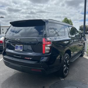 CHEVROLET SUBURBAN RST - 8