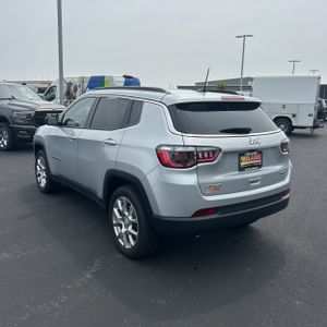 2024 JEEP COMPASS LATITUDE LUX 照片 5