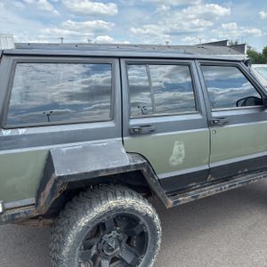 1999 JEEP CHEROKEE CLASSIC — фото 9