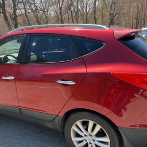 HYUNDAI TUCSON LIMITED - 6