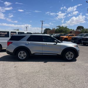 FORD EXPLORER XLT - 10
