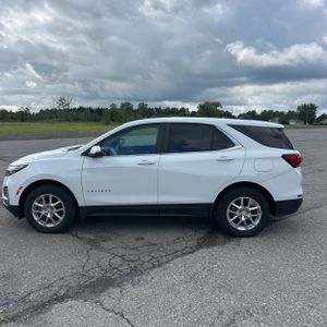 صورة 3 لـ 2024 Chevrolet EQUINOX LT