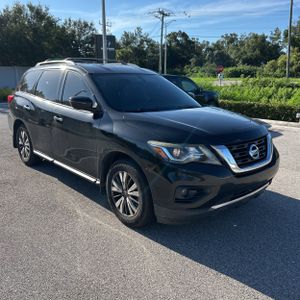 2017 Nissan PATHFINDER SV 照片 12