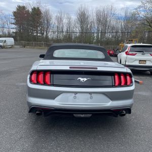 FORD MUSTANG ECOBOOST PREMIUM - 6