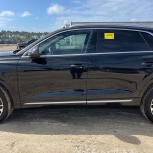 AUDI Q8 PREMIUM PLUS 55 TFSI QUATTRO - 4