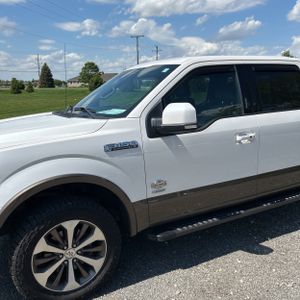 FORD F-150 KING RANCH - 2