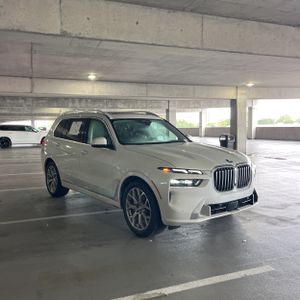صورة مصغرة 11 لـ 2023 BMW X7 XDRIVE40I
