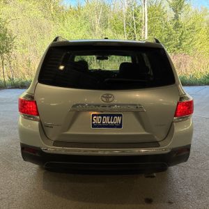 TOYOTA HIGHLANDER - 7