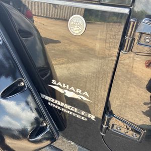 2015 JEEP WRANGLER UNLIMITED SAHARA — миниатюра 23