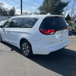 CHRYSLER PACIFICA HYBRID LIMITED - 5