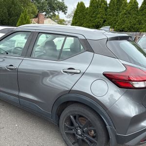صورة 6 لـ 2021 Nissan KICKS SV