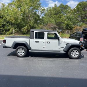 JEEP GLADIATOR SPORT S - 10