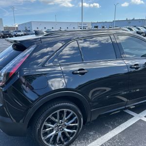 2019 Cadillac XT4 SPORT — фото 9