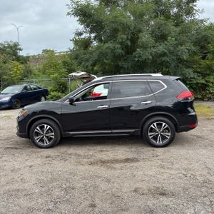 صورة 3 لـ 2017 Nissan ROGUE SL