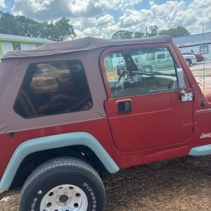 JEEP WRANGLER SE - 9