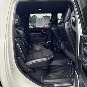 صورة مصغرة 35 لـ 2020 RAM 3500 LARAMIE