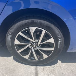 صورة مصغرة 18 لـ 2024 Volkswagen JETTA S