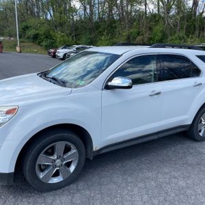 CHEVROLET EQUINOX LT - 2