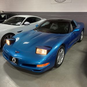 CHEVROLET CORVETTE - 1