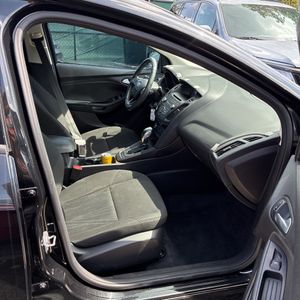 صورة مصغرة 31 لـ 2015 FORD FOCUS SE