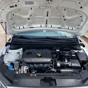 صورة مصغرة 42 لـ 2020 Hyundai ELANTRA SE