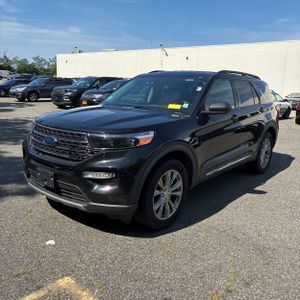 2023 FORD EXPLORER XLT — фото 1