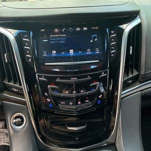 صورة مصغرة 37 لـ 2017 Cadillac ESCALADE ESV PLATINUM