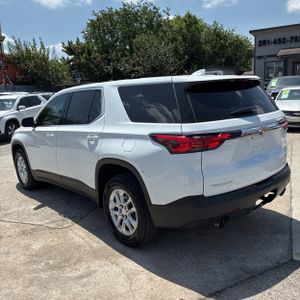 صورة 5 لـ 2022 Chevrolet TRAVERSE LS