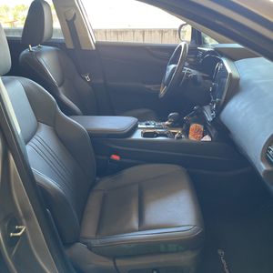 صورة مصغرة 31 لـ 2024 Lexus NX 350 BASE