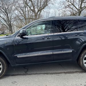 JEEP GRAND CHEROKEE LAREDO - 4