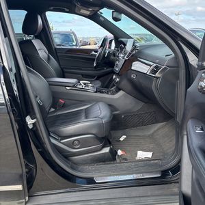 2017 Mercedes-BENZ GLS — миниатюра 33