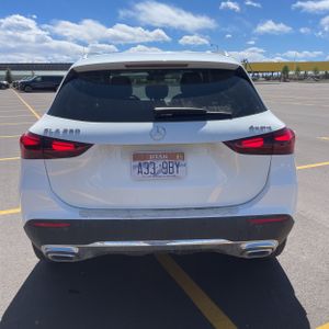 MERCEDES-BENZ GLA - 7