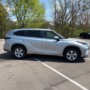 TOYOTA HIGHLANDER - 10