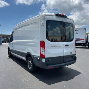 FORD TRANSIT 250 - 5