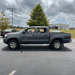 2010 Toyota TACOMA PRERUNNER V6 photo 3