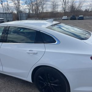 CHEVROLET MALIBU 1LT - 6