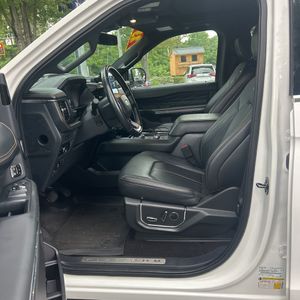 2023 FORD EXPEDITION PLATINUM — миниатюра 32