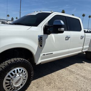 FORD F-350 PLATINUM - 2