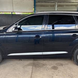 AUDI Q7 2.0T PREMIUM - 3