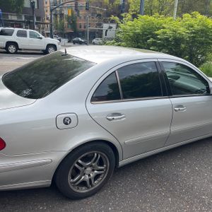 MERCEDES-BENZ E-CLASS - 9