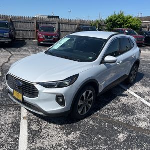 FORD ESCAPE PLATINUM - 1