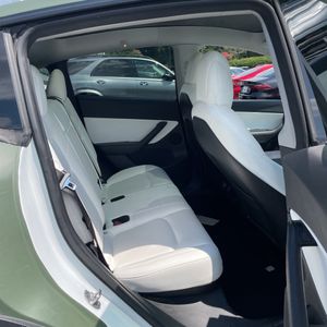صورة مصغرة 34 لـ 2021 Tesla MODEL Y LONG RANGE