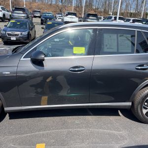 MERCEDES-BENZ GLC - 3