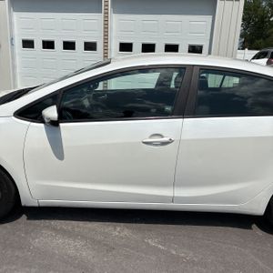 صورة 4 لـ 2018 KIA FORTE LX